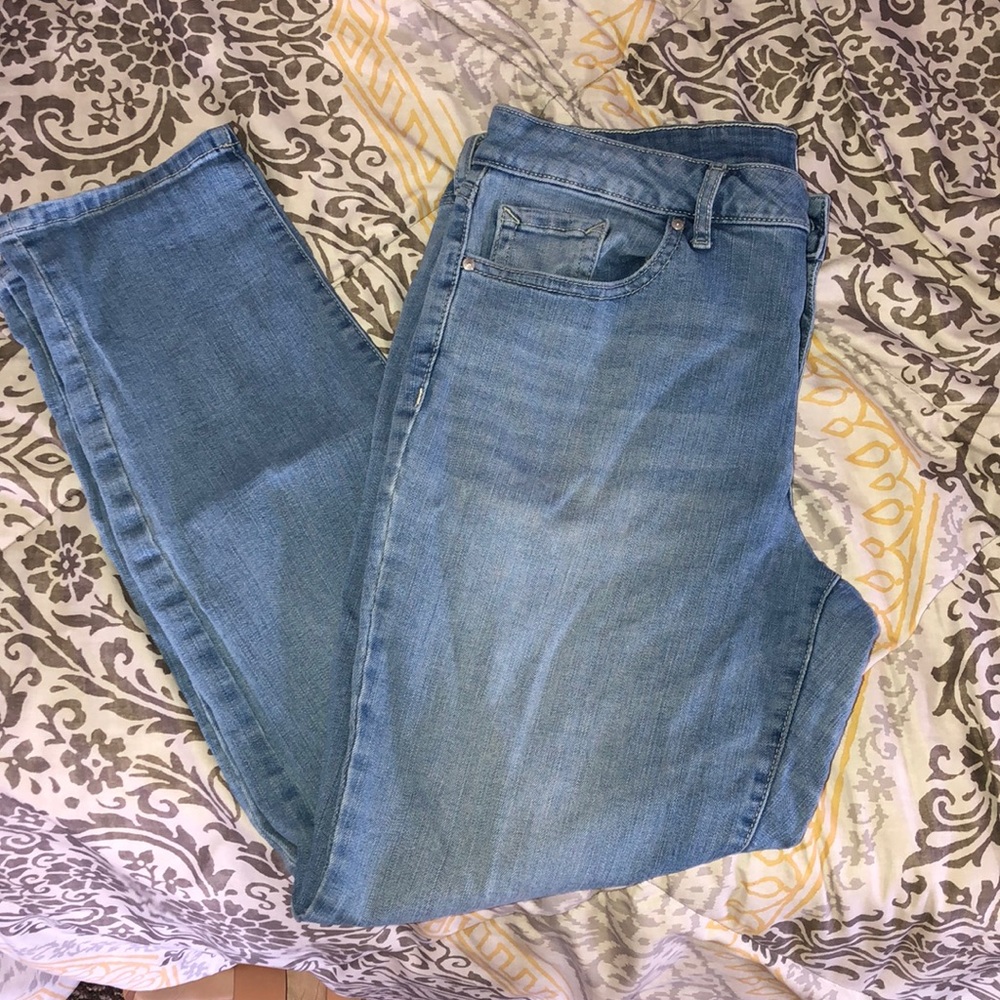 Light Wash Jessica Simpson Jeans